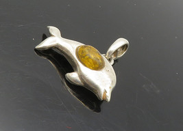 925 Sterling Silver - Vintage Cabochon Cut Amber Dolphin Motif Pendant - PT7721 - £27.90 GBP