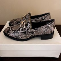 Anne Klein Korrine Grey Snakeskin Chain Link Lug Sole Loafers Shoes Wome... - $31.35