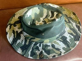 Camouflage hat - £15.68 GBP