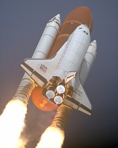 Launch of Space Shuttle Atlantis orbiter for STS-45 mission KSC Photo Print - £6.91 GBP