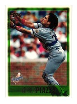 1997 Topps #20 Mike Piazza Los Angeles Dodgers - £1.59 GBP