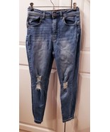 Wax Jean Women&#39;s Jeans Size: 7/28 Denim Ladies CUTE NICE Distress Cropped - £14.05 GBP