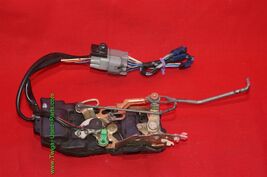 96-03 Toyota Tacoma Ext & 4dr Crew Cab Power Door Lock Latch Actuator FRNT RIGHT image 2