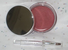 Clinique Colour Surge Lip Lacquer Demi-Matte Metallics in VIP PINK - u/b - £16.89 GBP