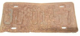 1952 ORIGINAL AUTH FARM STATE MICHIGAN LICENSE PLATE 30-01-57 WATER WOND... - $25.55