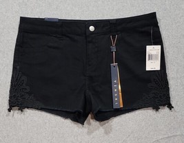 Tinsel Denim Couture Shorts Women Sz 30W Black Denim Short Crochet Accen... - £16.13 GBP