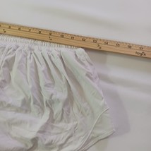 Lululemon LW7ATJT Saint Mary's Hall Women's White Shorts Size 6 image 5