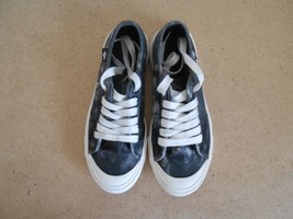 Women&#39;s Size 8 Rocket Dog Black Canvas Shoes - $11.97