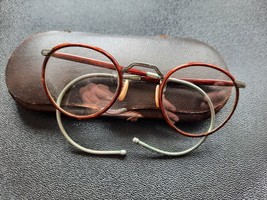 Vintage glasses in a case #15 - $34.99