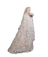 White Ostrich Feather Long Cape  Dramatic Floor-Length Trailing Cloak f... - $24,011.57 MXN+