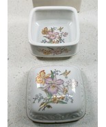 Heritage House Celebration of love Porcelain Trinket Music Floral Hummin... - $22.64