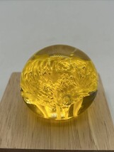 Vintage Glass Yellow Floral Paperweight PB103 - £22.39 GBP