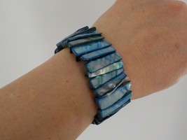 ELASTIC SLIDE SHELL BRACELET WIDE CUFF ASSORTED BLUE COLOR FASHION JEWEL... - $14.99