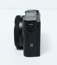 Sony Cyber-shot DSC-RX100M7 Compact Digital Camera  image 5