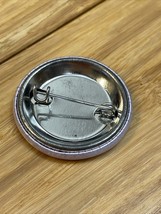 Novelty Llamaste Llama Miniature Button Pin Pinback Flair KG - $147.58 MXN