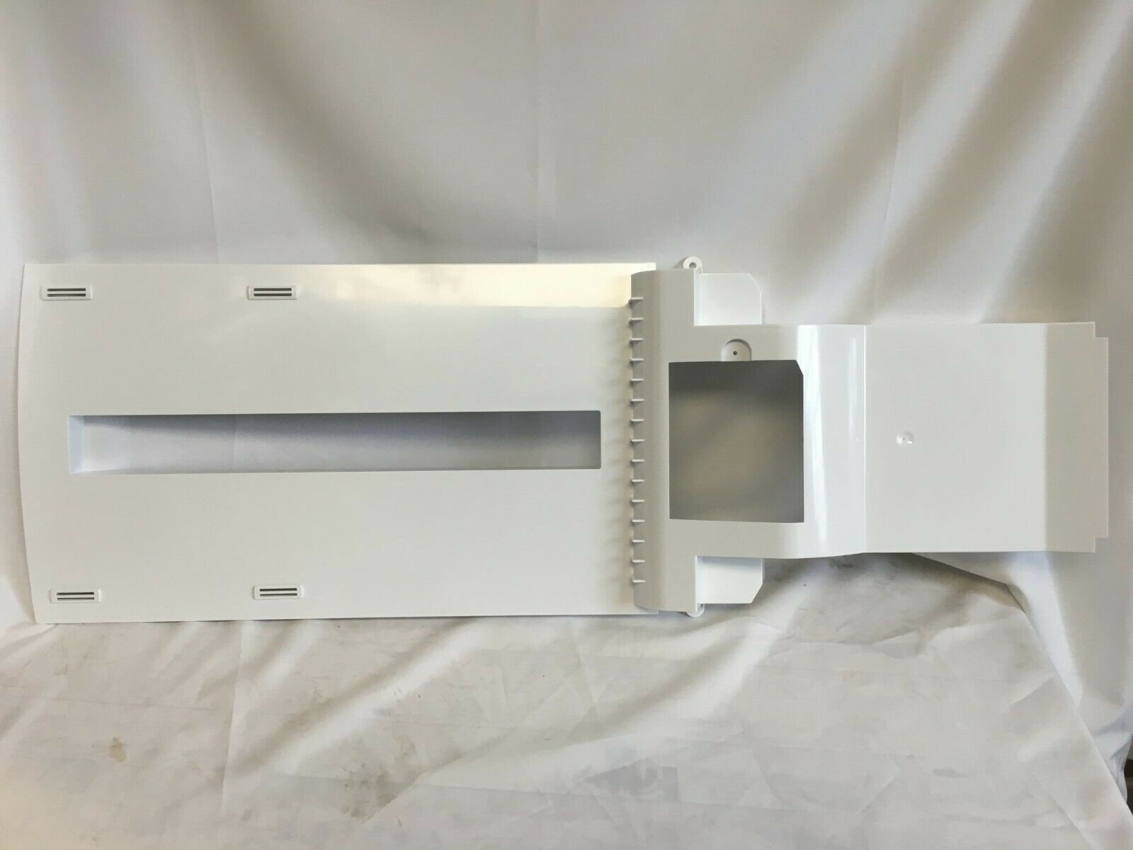 Primary image for ELECTROLUX AIR DUCT COVER 242058504 BRAND NEW