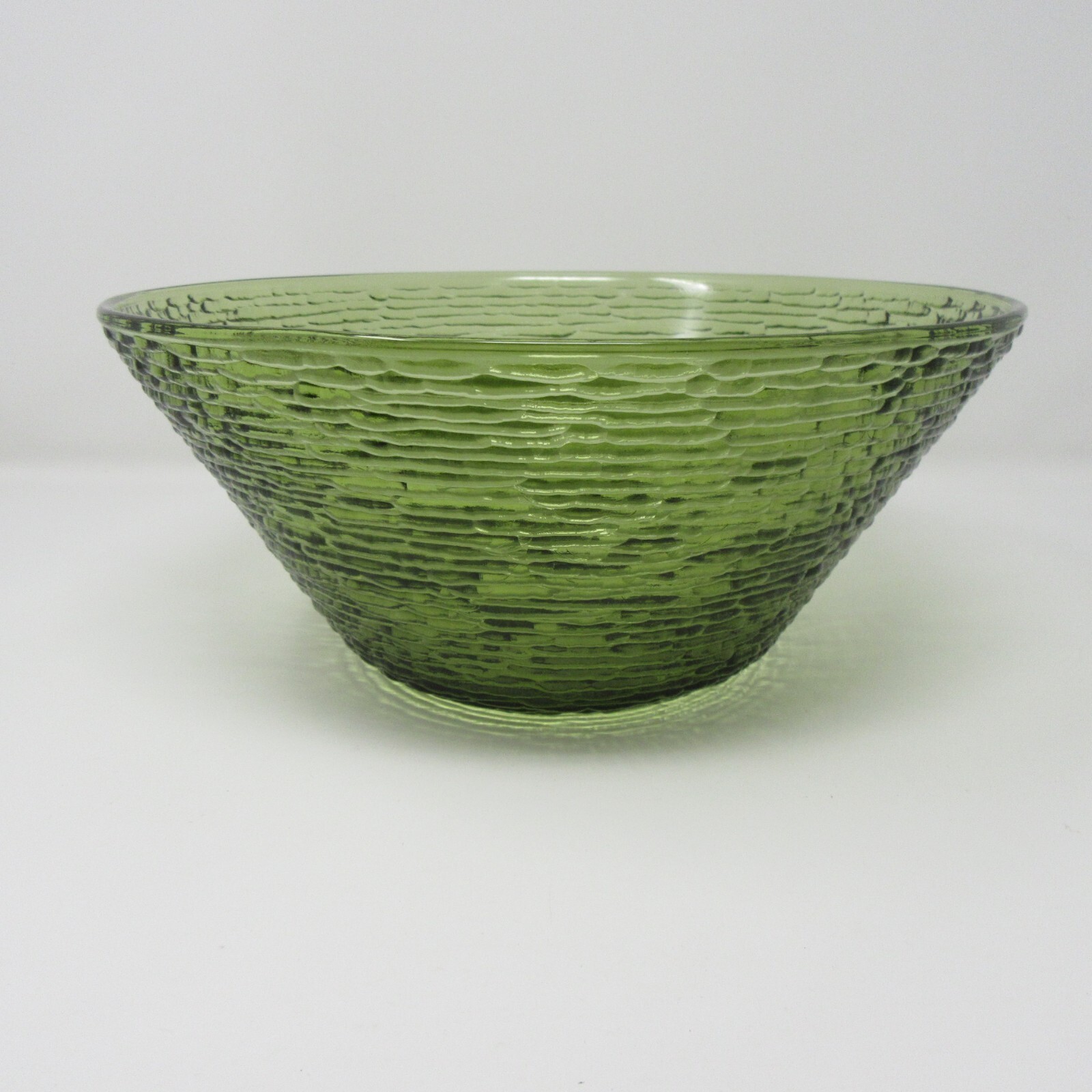 Anchor Hocking Avocado Green Soreno Ripple Glass Large 11” Salad Bowl Vt... - $22.99