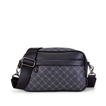 Men&#39;s Shoulder Bag Trendy Black Plaid Small Bag Casual Men&#39;s Bag - £23.46 GBP