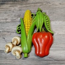 Vtg 1975 Homeco Vegetable kitchen decor wall hangings Corn pepper mushro... - $16.45