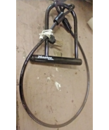 USED!! Master Lock Black Bike Lock with Keys, Standard Size U-Lock for B... - $145.67 MXN