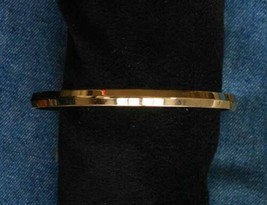 Elegant Mid Century Modern Gold-tone Bangle Bracelet 1970s vintage - $12.95