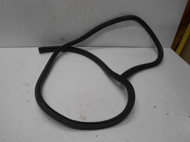 2004 Jeep Grand Cherokee Rear Glass Hatch Weatherstrip Weather Strip - $49.99
