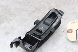 05-09 SUBARU LEGACY Front Right Window Control Switch F681 image 10