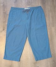 Chaus cropped Capri pants Light blue Straight Womens size XL - $10.84