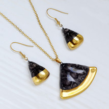 Jewelry set - handmade brown bubble glass with gold, necklace and earrings - £34.53 GBP