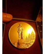 OLD MEDALLION OF HUGE LENIN MONUMENT THAT WAS DESTROYED IN KIEV. - £30.66 GBP