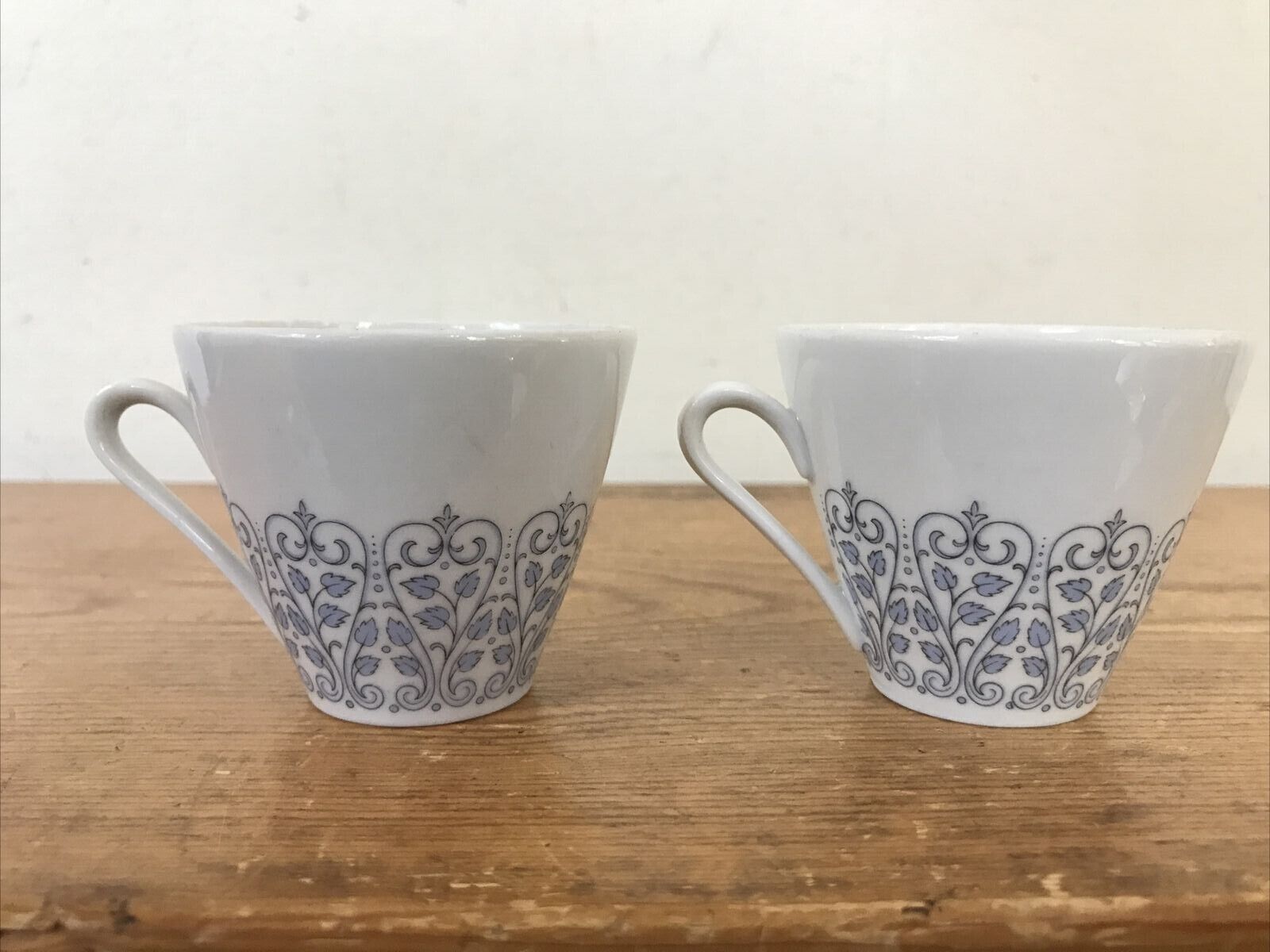 Pair Vtg Antique Winterling Bavaria Blue White Demitasse Espresso Porcel... - £20.27 GBP