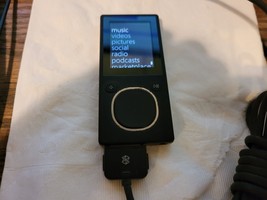 Microsoft Zune 8 Black ( 8 GB ) Digital Media Player - £29.10 GBP
