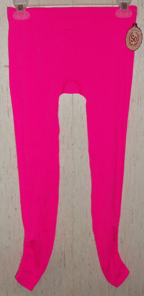 NEW WOMENS so NEON PINK RUCHED SEAMLESS CAPRI LEGGINGS  SIZE S - $23.33