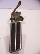 1973 CHRYSLER ACCELERATOR PEDAL ASSY NEW YORKER NEWPORT TOWN &amp; COUNTRY - £35.39 GBP