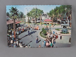 Vintage Postcard - Charleston Circle Knott&#39;s Berry Farm - Continental Card - £11.77 GBP