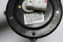 2009 HYUNDAI GENESIS SEDAN FUEL SENDER UNIT J5672 image 4