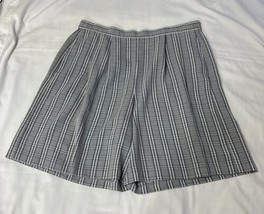 Norton McNaughton Sz M Gray Plaid Vintage Dress Shorts Lightweight Causal Fit - £15.89 GBP