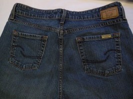 Womens Levis Signature  Brand mid rise Bootcut size 12   34 X 31    - £12.09 GBP