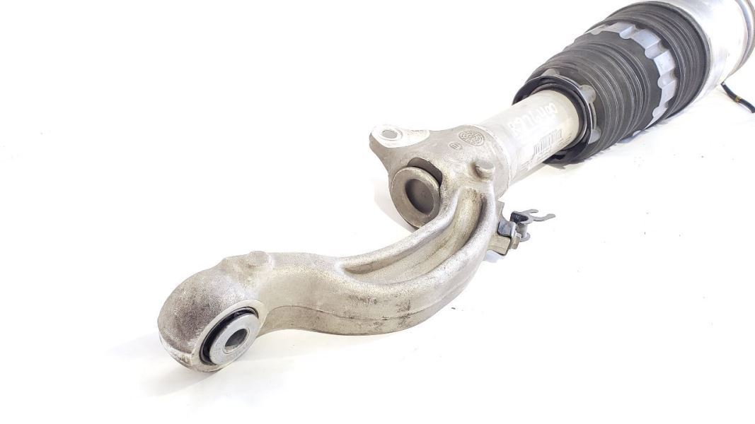 2018 Maserati Levante OEM Front Right Air Suspension Strut Assembly  Item image 3