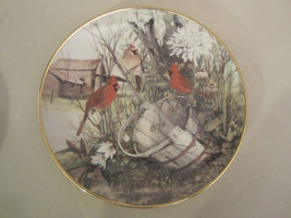 Cardinal Collector Plate Cecil Eakins The Old Wooden Bucket Bird Songbird - $24.95