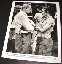 1996 Brian Gibson Movie The Juror 8x10 Press Photo Demi Moore Irwin Winkler 10 - £7.48 GBP