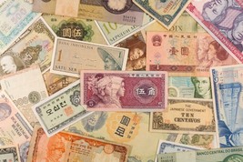 50 World Banknotes. Europe, Asia, Central &amp; South America - $123.75