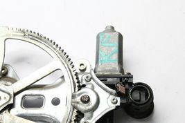 2003-2008 TOYOTA MATRIX XRS FRONT RIGHT PASSENGER WINDOW REGULATOR P8068 image 2