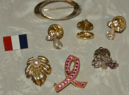 wee Vintage rhinestone jewelry lot faux pearl angel halo brooch scatter ... - $9.89