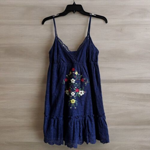 Embroidered Floral Navy Blue Lace V Neck Mini Dress Dress Sz M Beach Cov... - $18.80