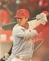 Shohei Ohtani Signed 8x10 photo with COA - £92.63 GBP