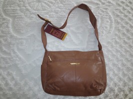 NWT STONE MOUNTAIN Hamptons Collection TAN GENUINE LEATHER Shoulder BAG ... - $99.00