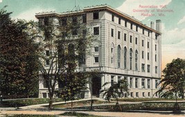 Madison Wi ~ Università Di Wisconsin-Association Hall ~1910 Bishop Ed. Cartolina - £7.87 GBP