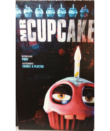 Five Nights At Freddy&#39;s Dave and Busters Power Card Cupcake Limited Edit... - $184.55 MXN