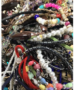 20lbs &gt;400x Bulk Vintage to Now Costume Wearable Beaded Jewelry Grab Bag... - £94.80 GBP